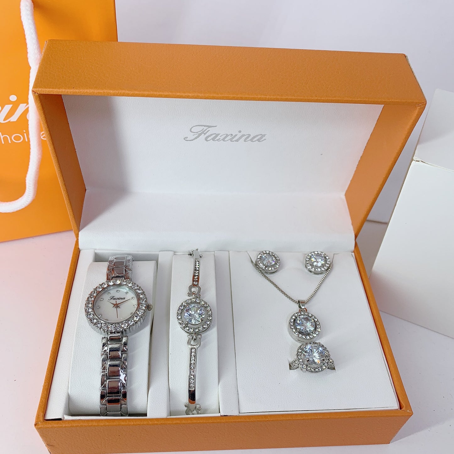 Waterproof Alloy Five-piece Watch