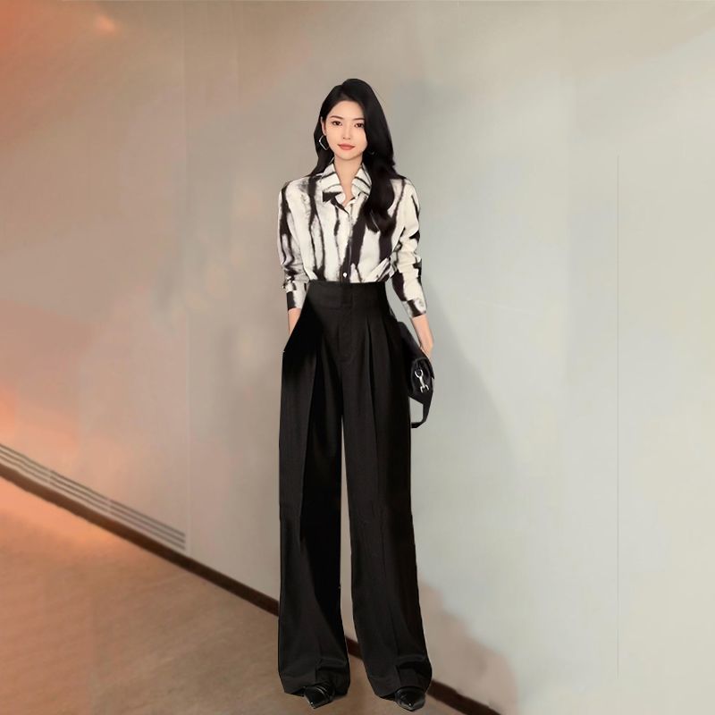 Womens High-Waisted Flowy Wide-Leg Pants For Shorter Statures