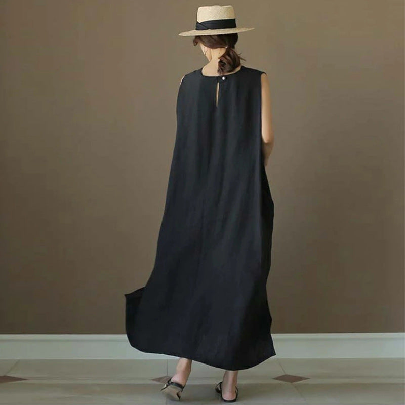 Womens Sleeveless Crew-neck Dress With Side Slit