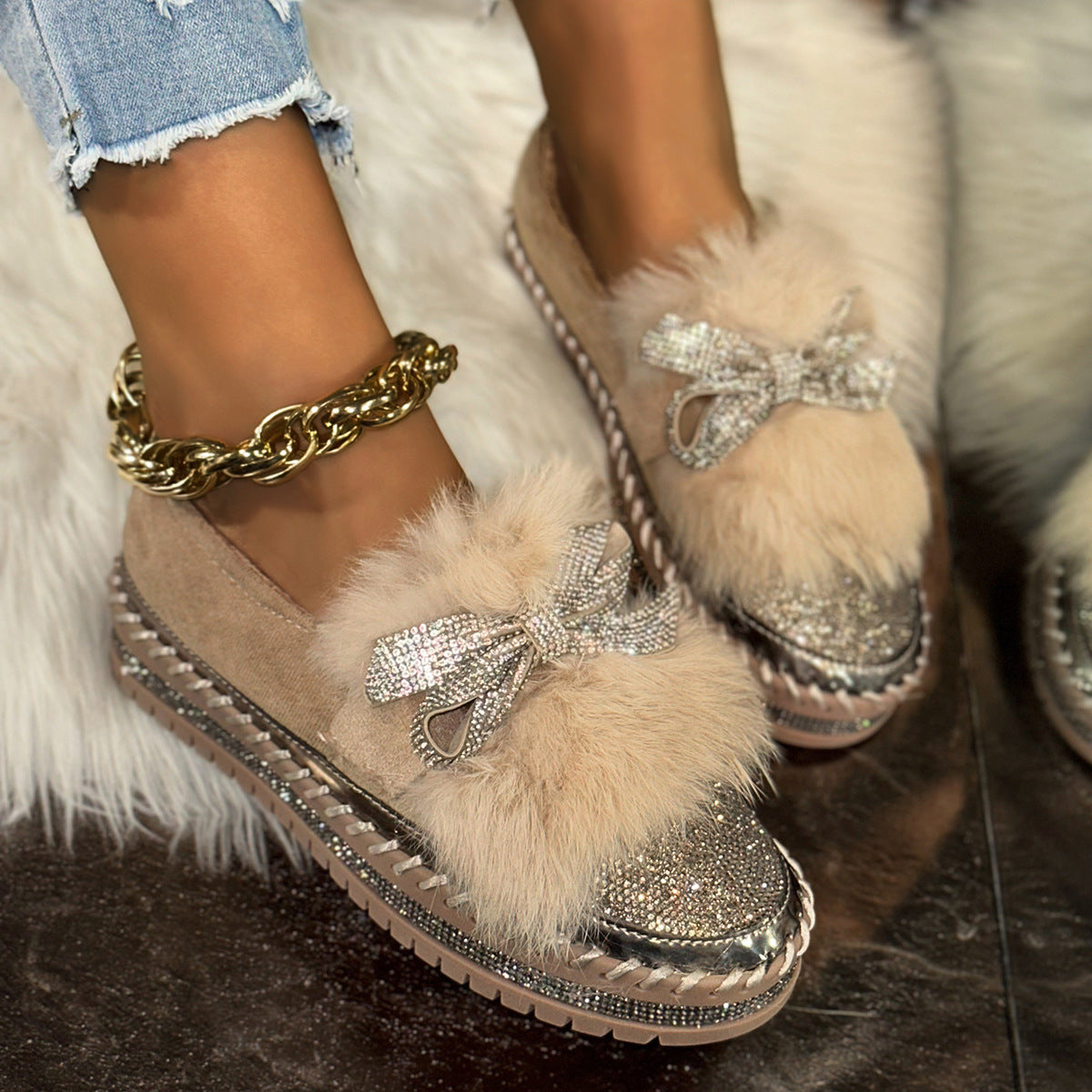 Fashion Bow Rhinestone Plus Size Women's Casual Shoes