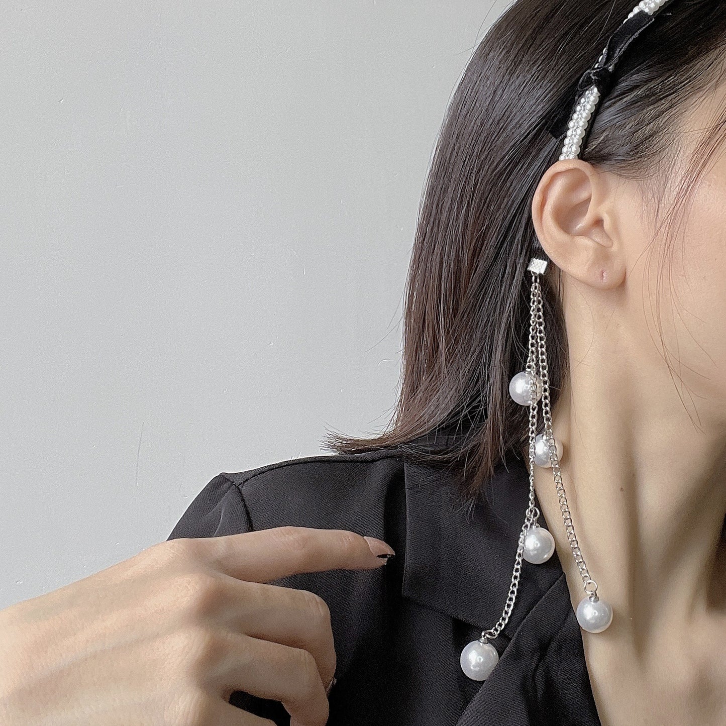 Women's French Vintage Pearl Hair Card