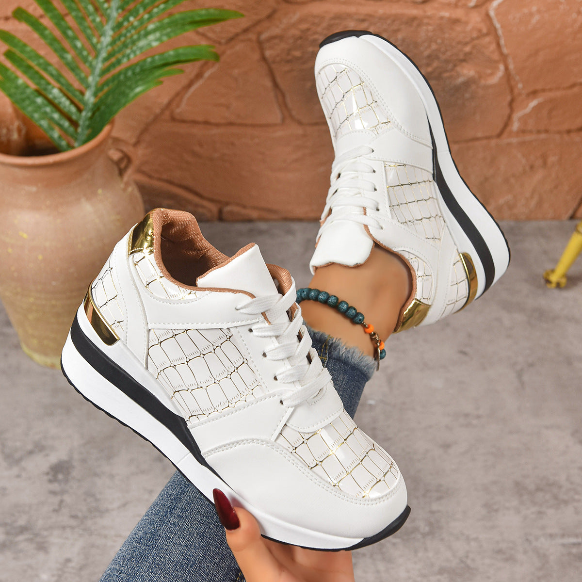 Women's Casual Plus Size Lace Color Block Wedge Sneaker