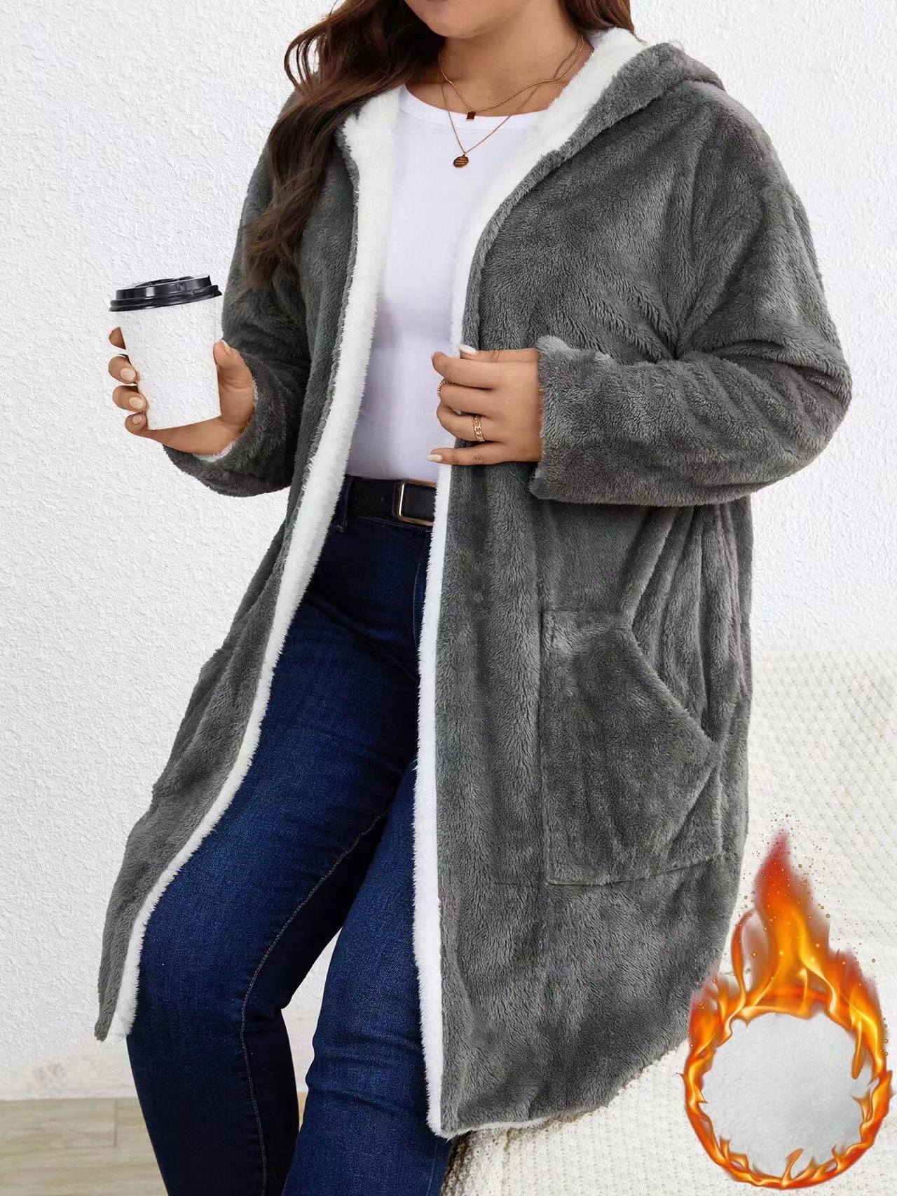 Cardigan med hætte, lange ærmer og plysfor
