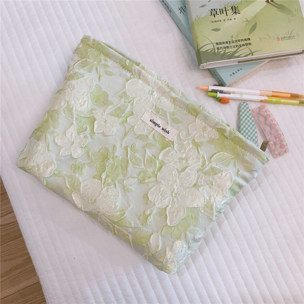 Elegant Artistic Large Flower Relief Cosmetic Bag
