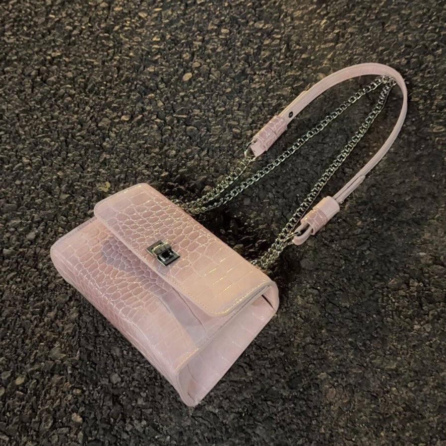Popular Versatile Commuter Crossbody Bag With A Chain And A Small Square Design