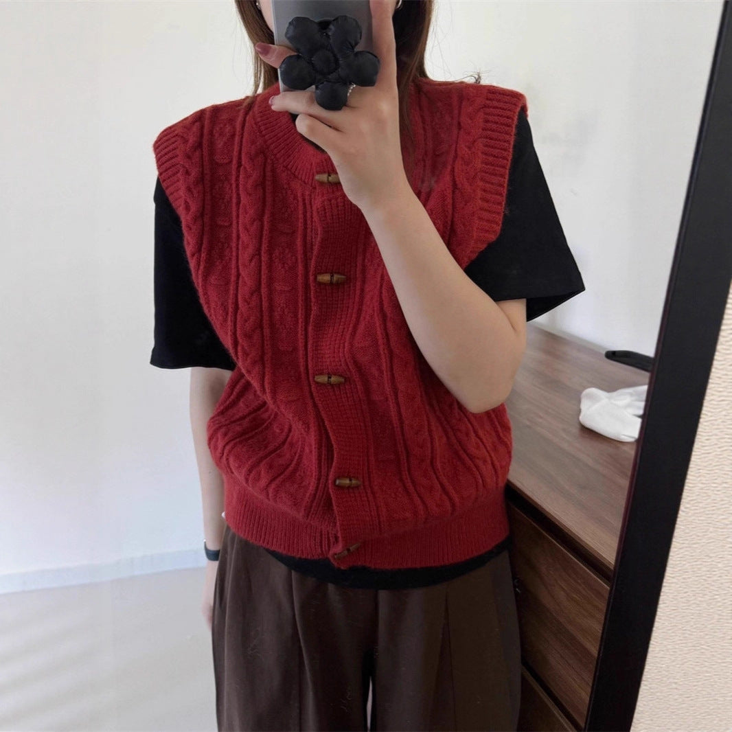 Round Neck Horn Button Knitted Cardigan Vest