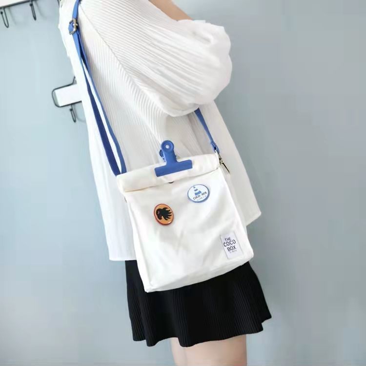 Art Tote Holds Student Shoulder Bag For Class