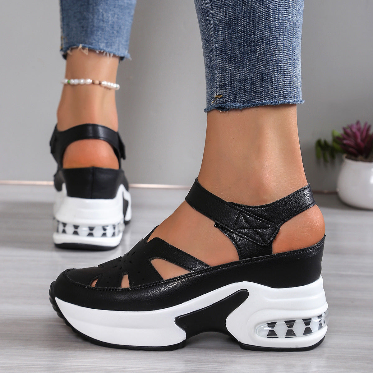 Women's Platform Thick Sole Hollow-out Sandals