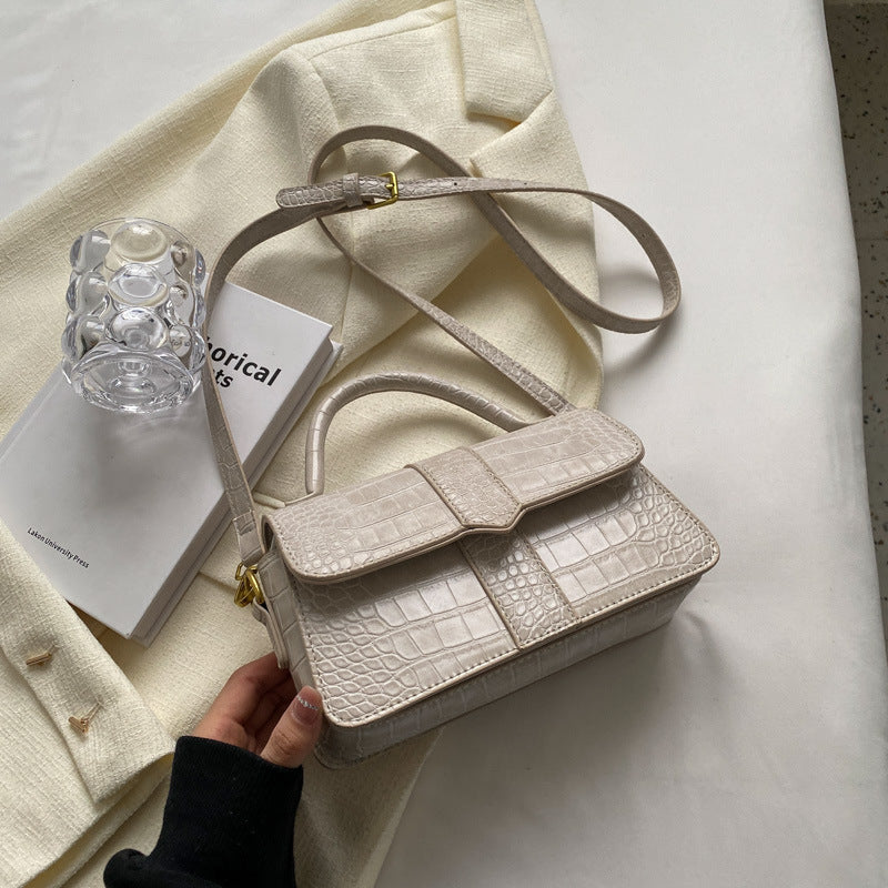 Simple Portable Small Square Casual Retro Single Shoulder Crossbody Bag