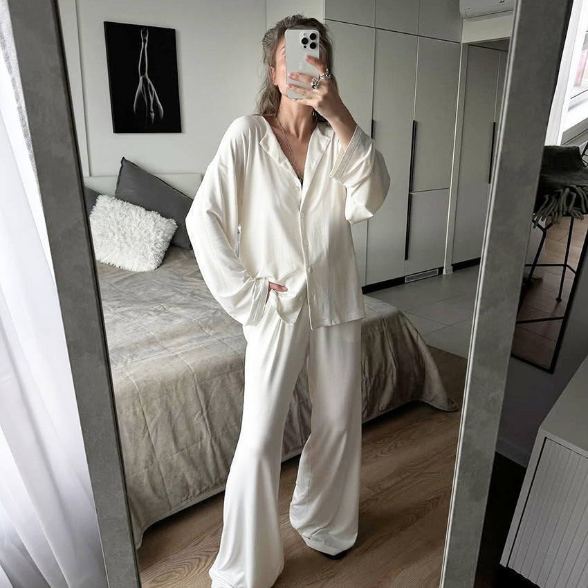 Stylish And Minimalist Womens Loungewear Set