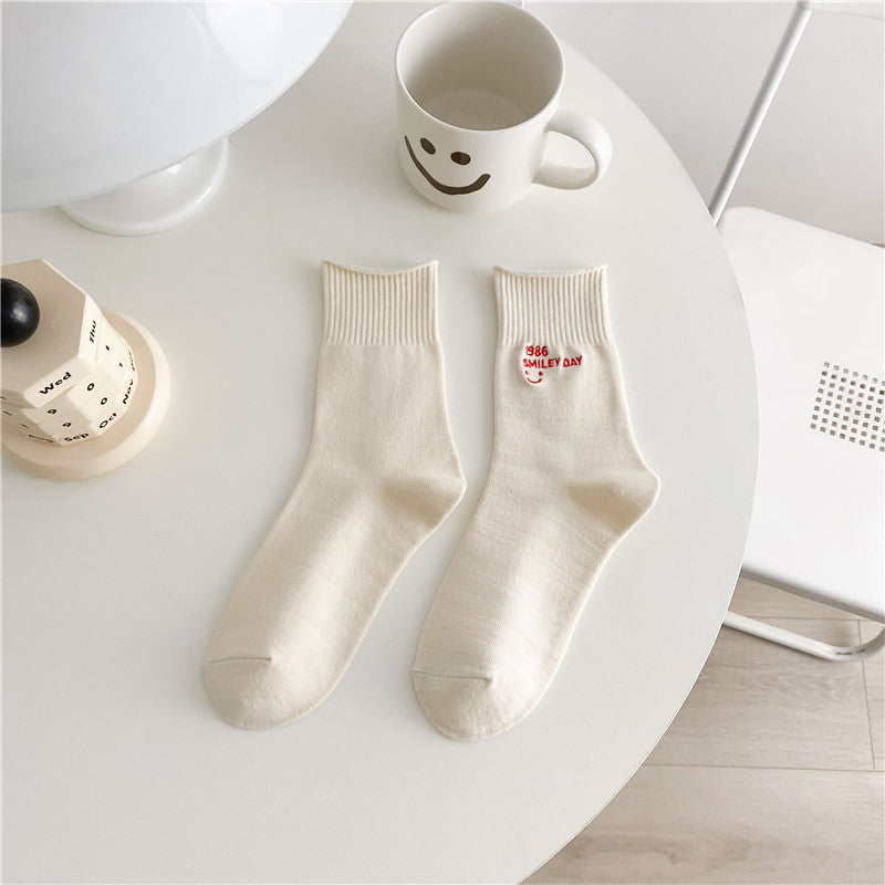 Women's Fashion Casual Minimalist Mid-calf Socks