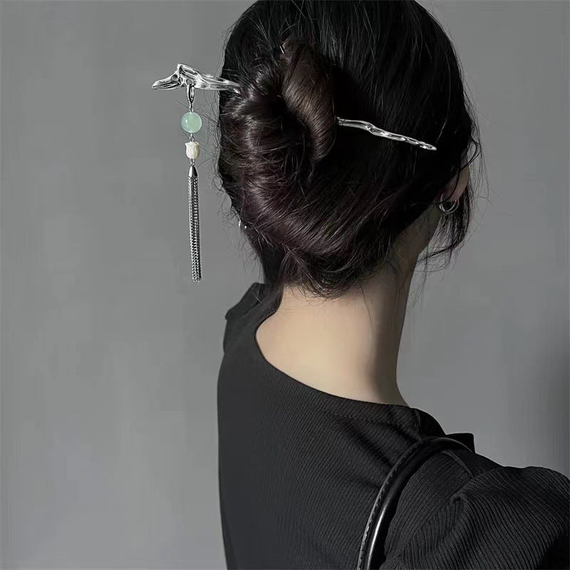 Bamboo Knot Tassel Step Hairpin Girl