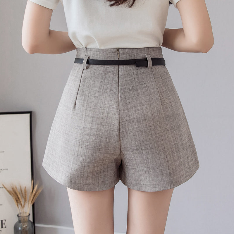 Women's Loose And Slim High Waist A-line Suit Shorts