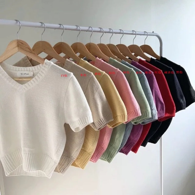 Simple V-neck Solid Color Short-sleeved Sweater Casual Short Top