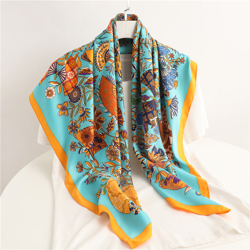 Ladies Fashion Simple Retro Printed Square Scarf