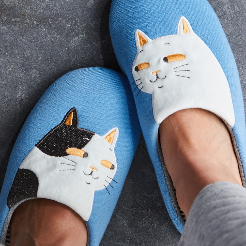 Couple Wooden Floor Machine Washable Mute Embroidered Slippers