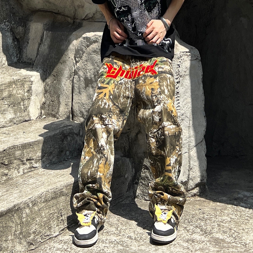Vintage Street Alphabet Towel Embroidered Camouflage Jeans For Men And Women