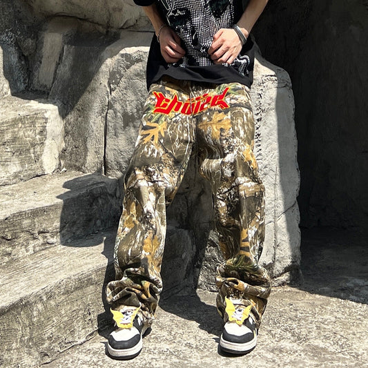 Vintage Street Alphabet Towel Embroidered Camouflage Jeans For Men And Women