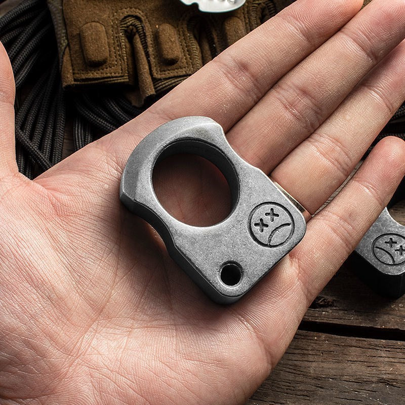 Wild Man Refers To Tiger Survival Equipment Self-defense Anti-wolf Broken Window Tool