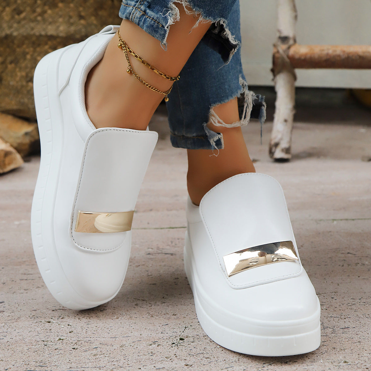 Lightweight Thick-soled Slip-on Sneakers With Velcro Closure