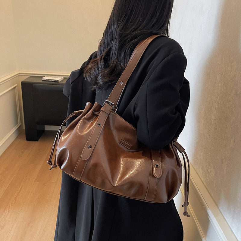 Large-capacity Women's Bag Light Luxury Pleated Underarm