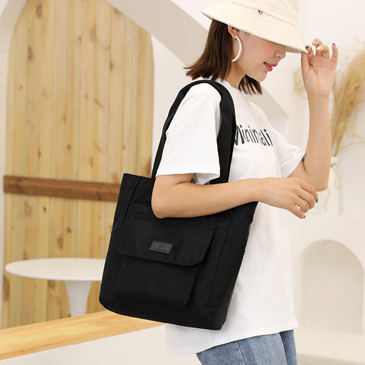Large Capacity Women's Fashionable Nylon Shoulder Bag