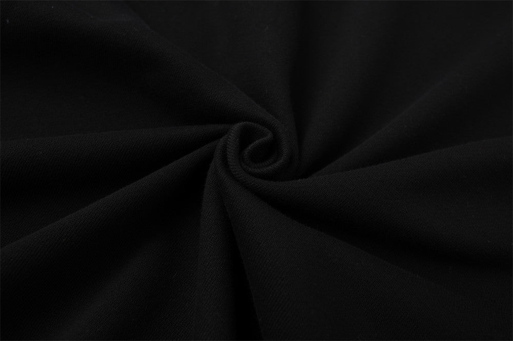 Løs afslappet pullover med designfølelse
