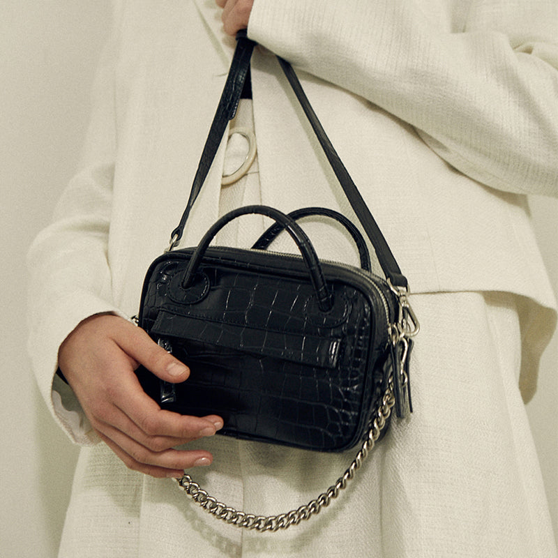 European And American Niche Design Retro Chain Handbag