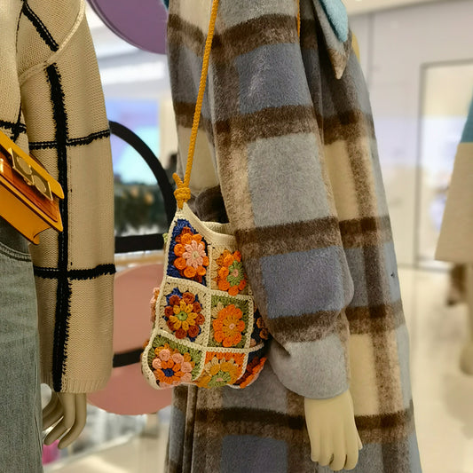 Diy Hand-woven Kaleidoscope Woolen Yarn Bag
