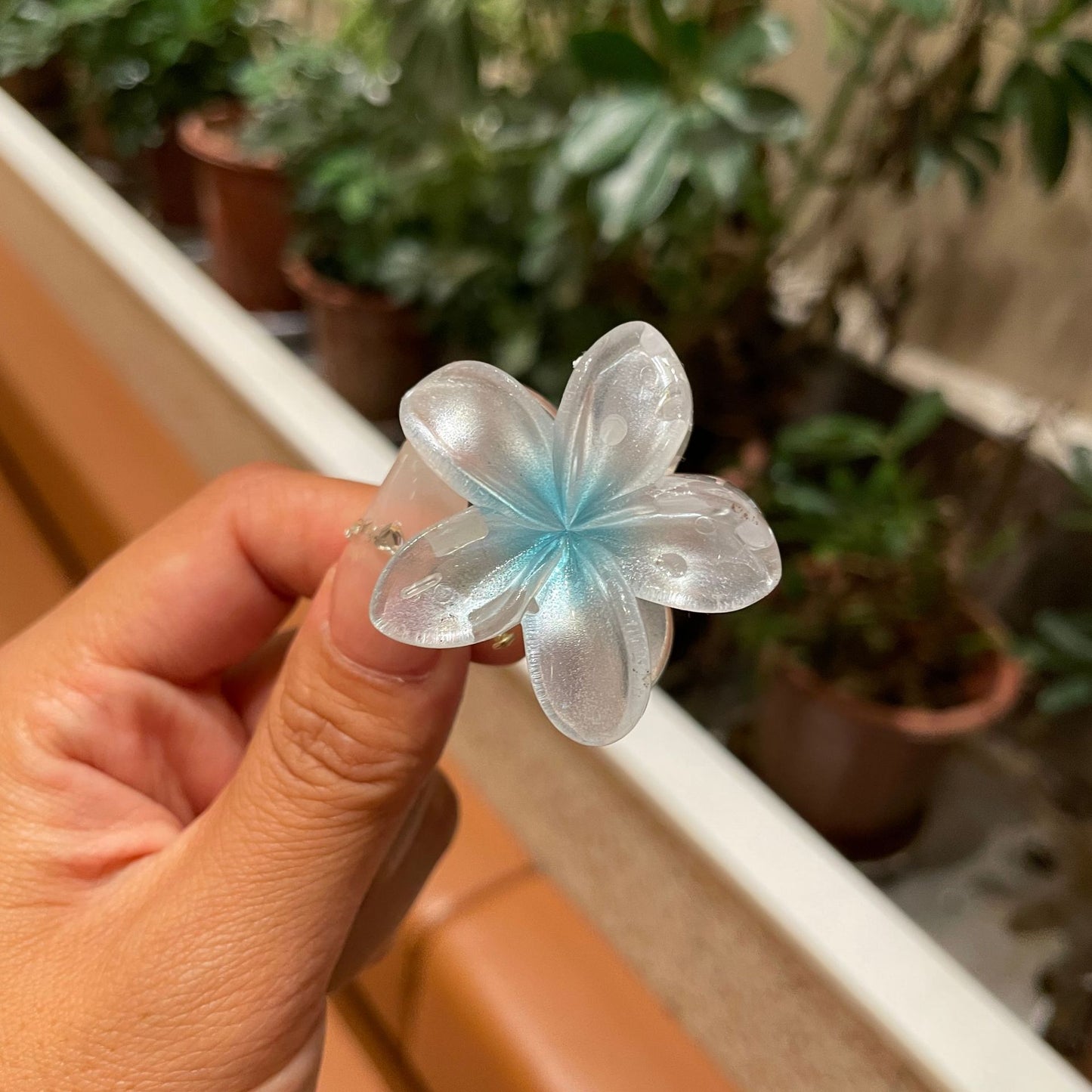 Plumeria Rubra Grip Flower Barrettes Female 4CM