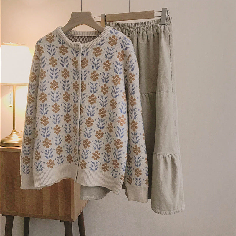 New Thickened Loose Retro Jacquard Sweater Cardigan