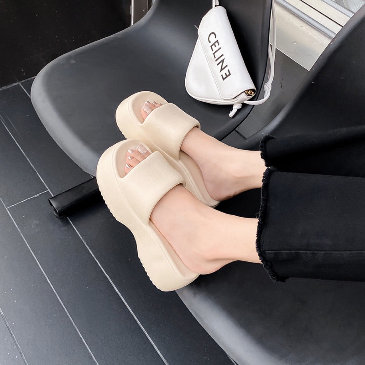 Platform Slippers Women's European And American Ins Outdoor