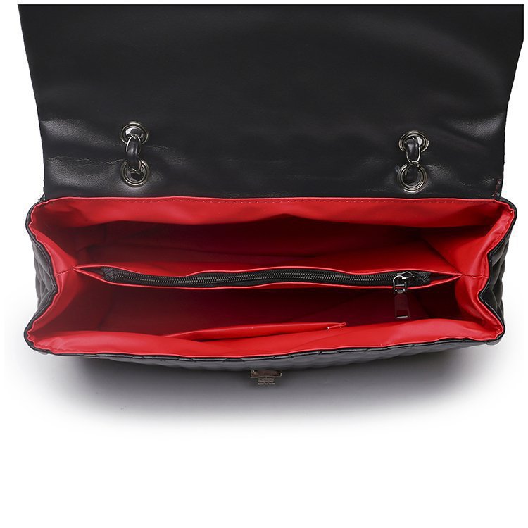 Large-capacity Retro Tote Messenger Female Bag