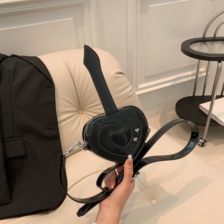 Women's Fashion Creative Heart Crossbody Bag