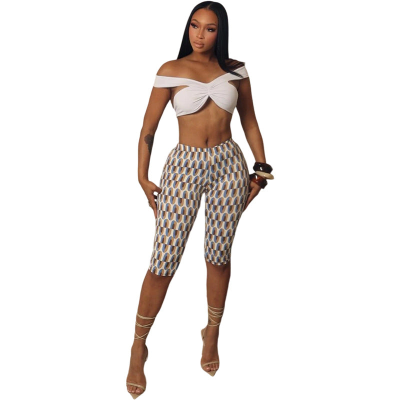 Women's Solid-color Top And Printed Capri Pants Set