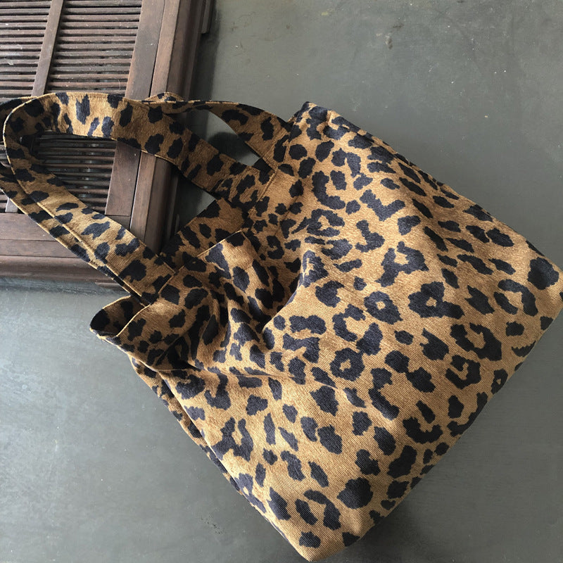 Leopardmønstret kunstnerisk vintage-skuldertaske til kvinder