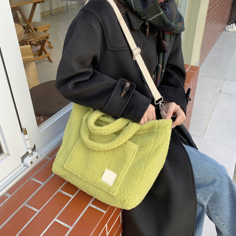 Niche Lamb Wool Cross-body Bag With Large Capacity