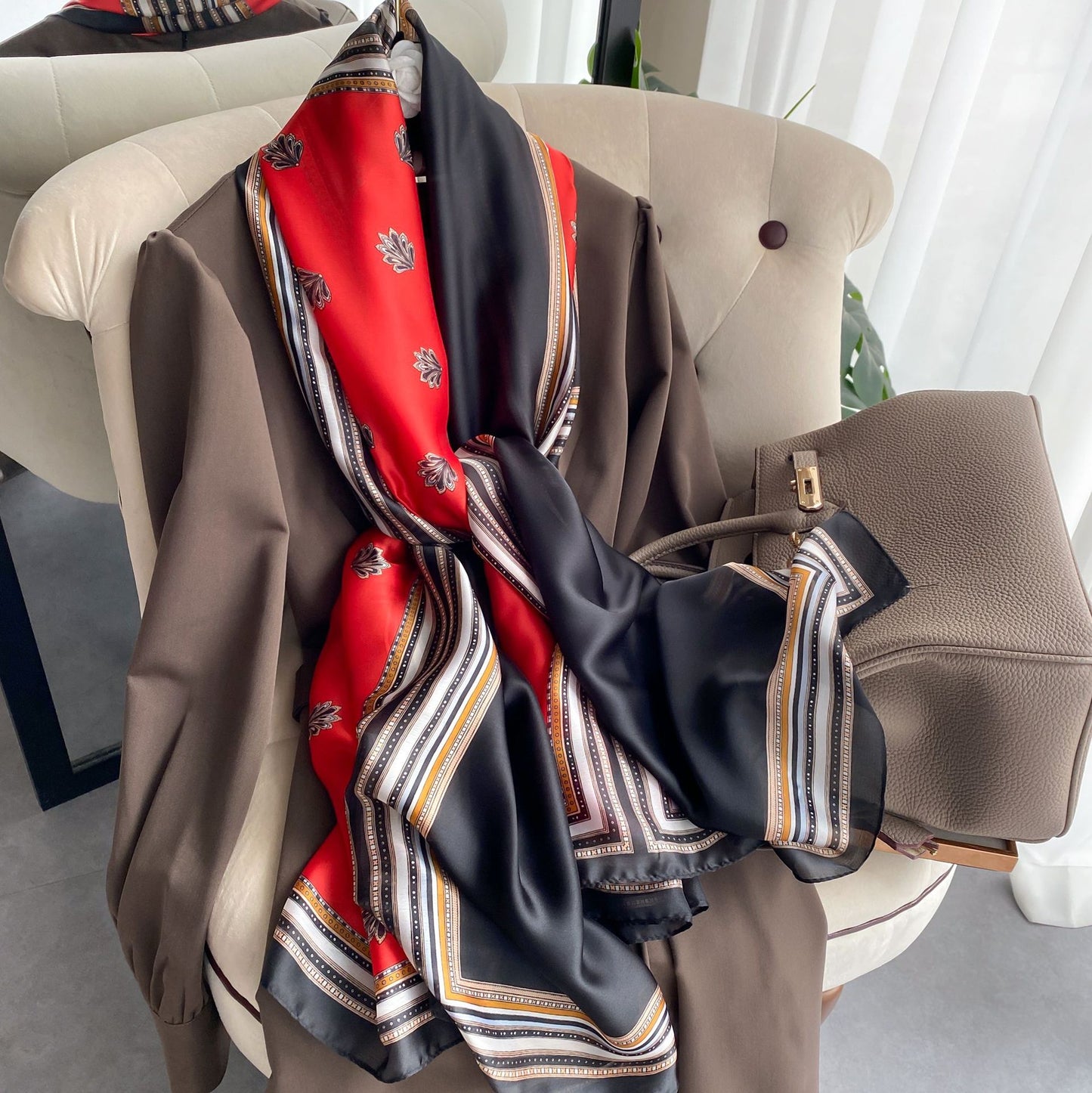 Personalized Printing Scarf Dual-use Air Conditioning Shawl Sunscreen