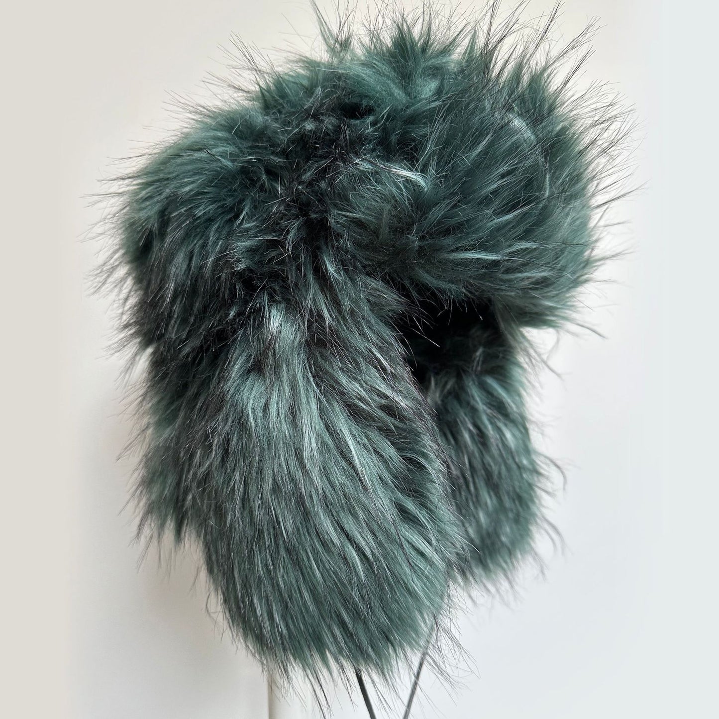 Outdoor Warm Thickened Earflap Hat With Integrated Fur And Fleece