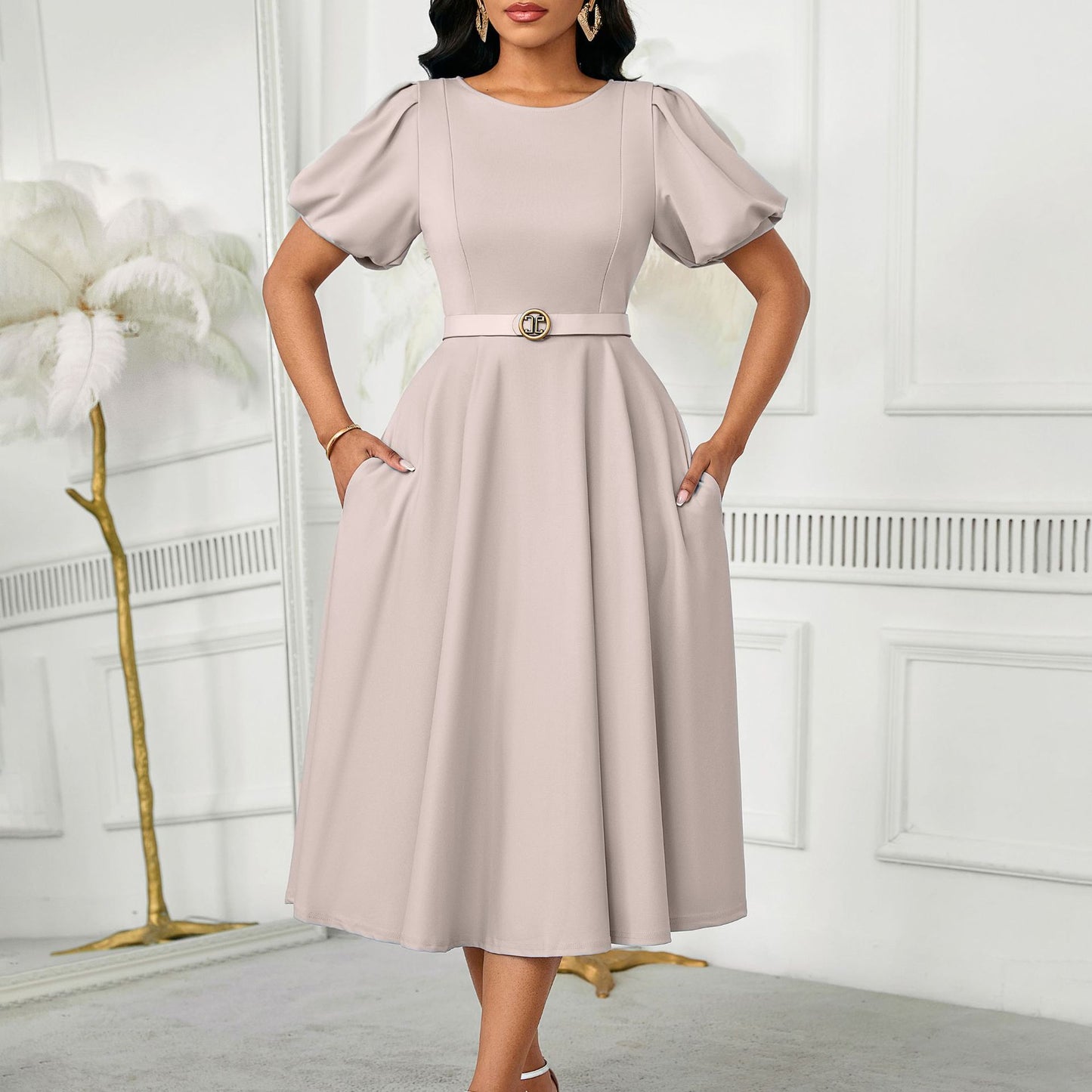 Elegant High-waisted Solid-color Round-neck Dress With Fashionable Balloon Sleeves