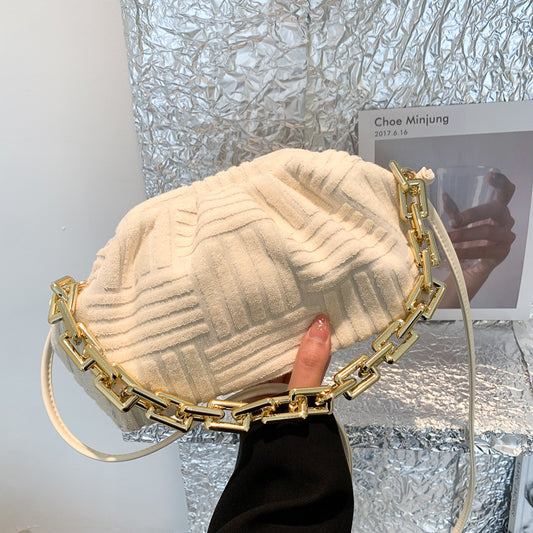 One Shoulder Chain Pleated Cloud Bag