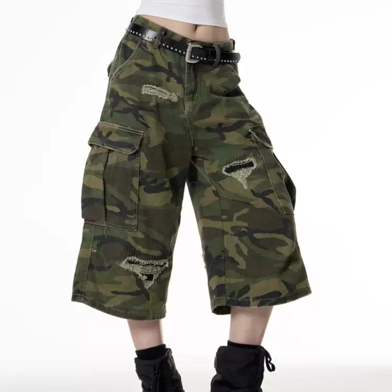 Retro Patch Ripped Camouflage Cropped Pants For Women Summer New
